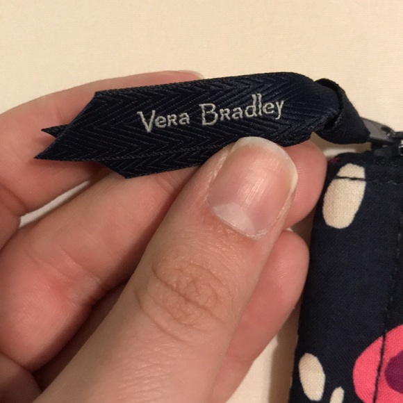 NEVER USED! Vera Bradley Change Purse - Picture 2 of 6